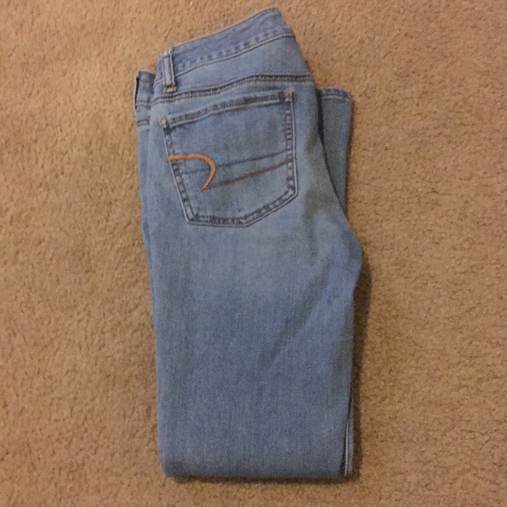American eagle light jeans